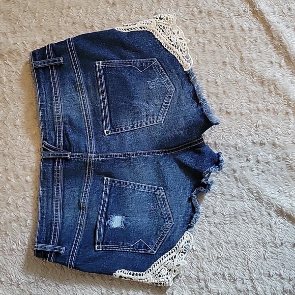 ROADRUNNER APPAREL INC~ Jean Shorts, Blue, 7 - Picture 2 of 4